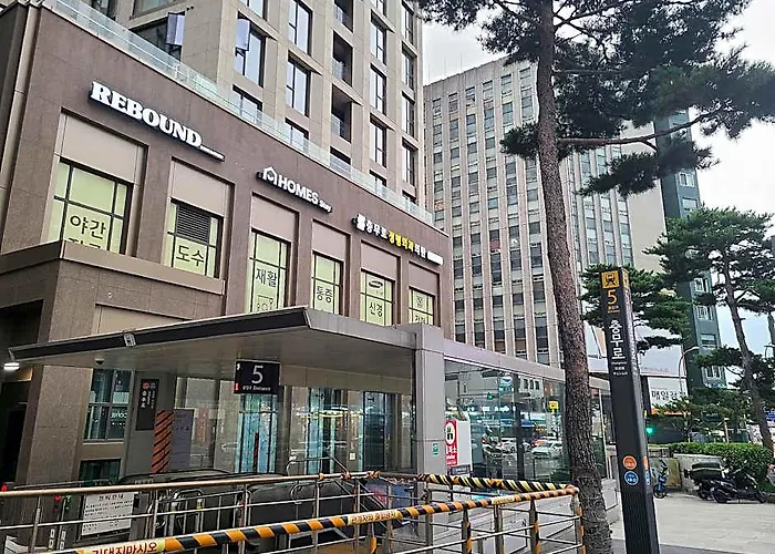Hotel Rainbow Myeongdong Seoul