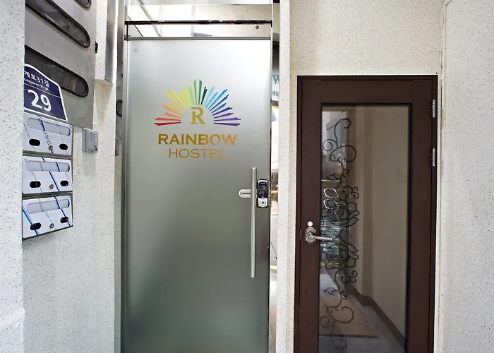 Hotel Rainbow Myeongdong 2*